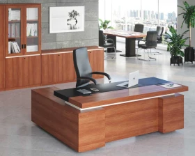 Кабинет руководителя Ливерпуль / Liverpool images